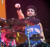 MIKE PORTNOY MONTA UNA BANDA TRIBUTO