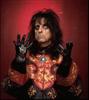 ALICE COOPER: CAJA DE 16 CDS EN CAMINO