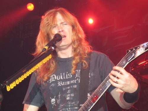 DAVE MUSTAINE DESAPARECE DEL ESCENARIO