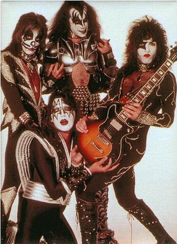 KISS: QUINTUPLE PLATINO