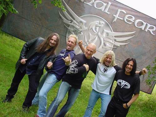 PRIMAL FEAR AL ESTUDIO EN FEBRERO