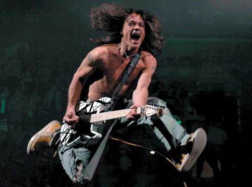 EDDIE VAN HALEN REAPARECE EN EL NAMM