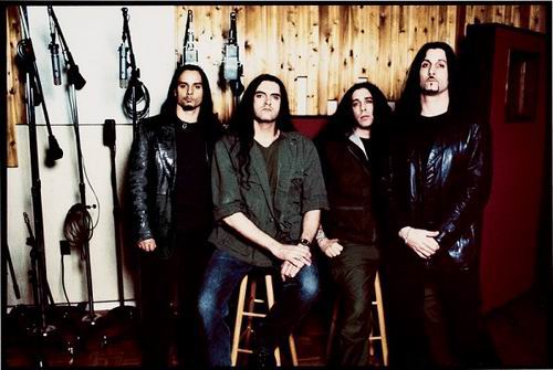 GIRA AMERICANA DE TYPE O’ NEGATIVE