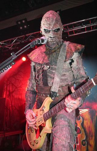 LORDI RETRASAN SU GIRA AMERICANA