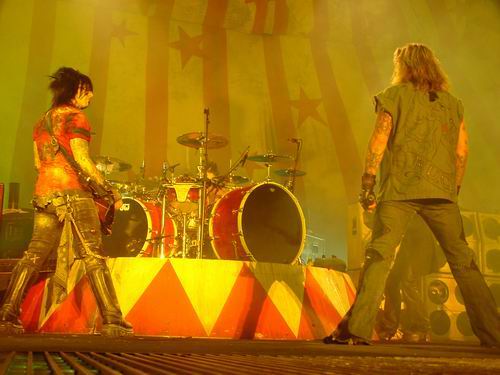 FECHAS EUROPEAS DE MOTLEY CRUE