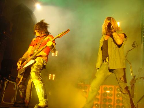 MOTLEY CRUE SIN TOMMY LEE