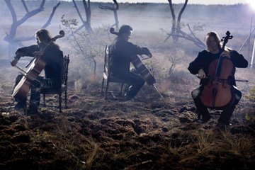 APOCALYPTICA PONEN TÍTULO