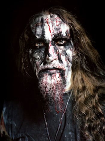 MULTADO POR CONTRATAR A GORGOROTH