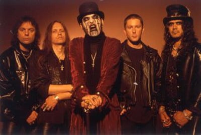 DATOS DE VENTAS DE KING DIAMOND, SYMPHONY X Y 3 INCHES OF BLOOD