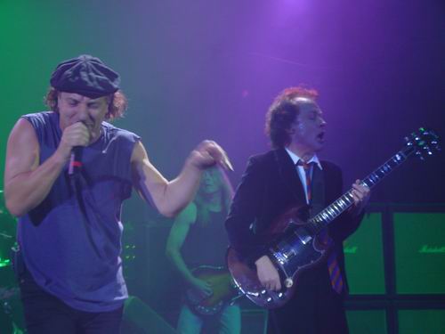 DETALLES DEL NUEVO DVD DE AC/DC