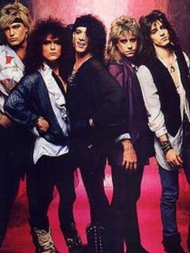 RATT GRABARAN NUEVAS CANCIONES