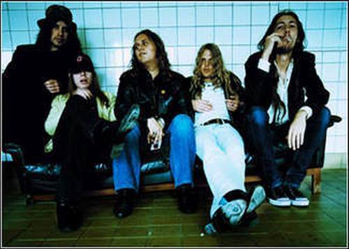 THE HELLACOPTERS SE SEPARAN