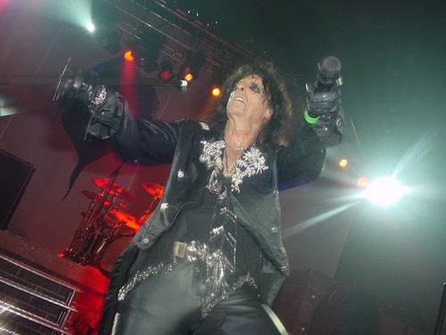 ALICE COOPER DE GIRA POR AUSTRALIA Y JAPÓN