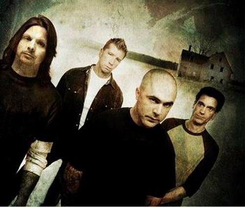 STAIND DE GIRA