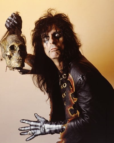 ALICE COOPER: “EL NUEVO ÁLBUM ESTÁ COMPLETADO AL 75%”