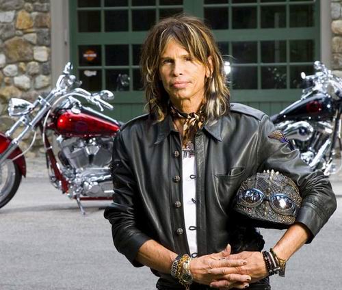 STEVEN TYLER SUFRE UNA PRESUNTA RECAÍDA EN LAS DROGAS