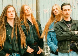 LA REUNIÓN DE CARCASS SOBRE EL ESCENARIO