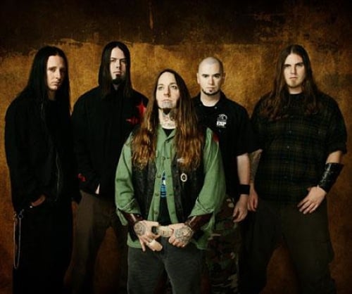 DEVILDRIVER CAMBIAN DE BATERÍA PARA EL OZZFEST