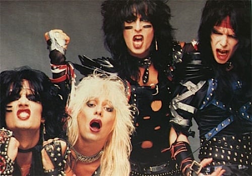 MOTLEY CRUE EN LAS LISTAS