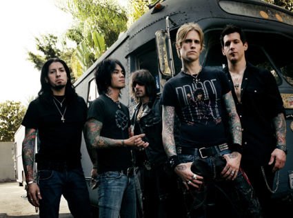 GIRA CONJUNTA DE AVENGED SEVENFOLD Y BUCKCHERRY