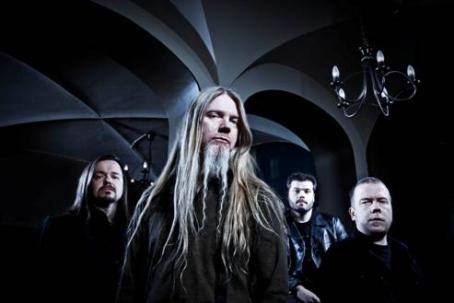 MARCO HIETALA, VOCALISTA DE UNA BANDA DE VERSIONES DE BLACK SABBATH