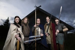 ENSIFERUM ANUNCIAN GIRA EUROPEA COMO CABEZAS DE CARTEL