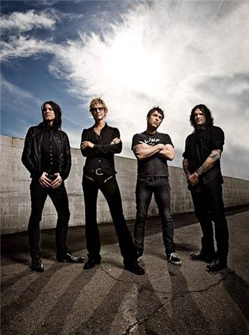 DUFF MCKAGAN’S LOADED YA HAN COMENZADO A GIRAR POR EUROPA