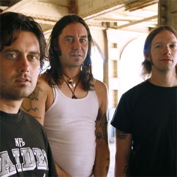 HIGH ON FIRE COMIENZAN A GRABAR