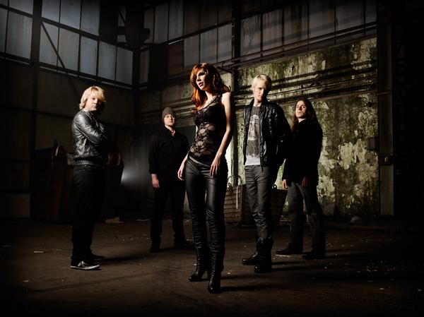 DELAIN PIERDEN A UN GUITARRISTA