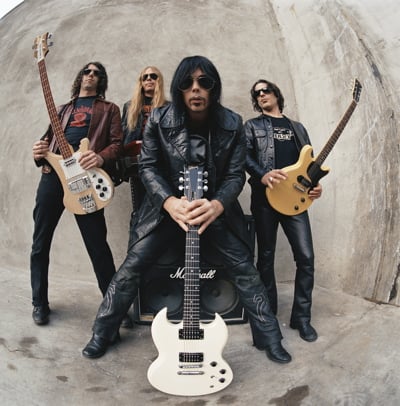 MONSTER MAGNET FIRMAN CON NAPALM RECORDS