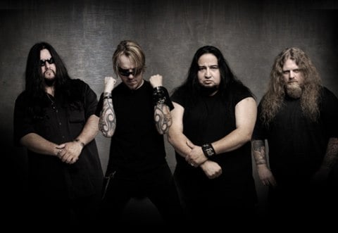 FEAR FACTORY GRABAN VIDEO CLIP DEL TEMA "FEAR CAMPAIGN"