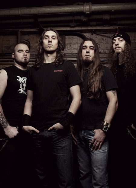 EVILE: FOTO OFICIAL CON SU NUEVA FORMACIÓN