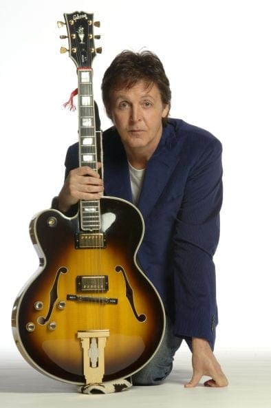 PAUL McCARTNEY QUERÍA ENTRAR EN THEM CROOKED VULTURES