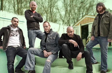 KILLSWITCH ENGAGE SE QUEDAN SIN VOCALISTA EN PLENA GIRA