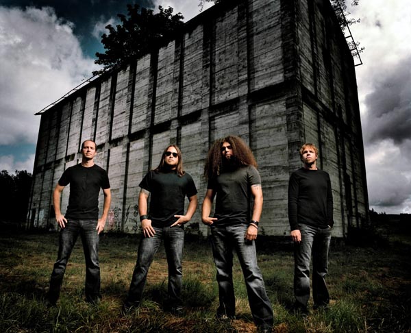 NUEVO TEMA EN STREAMING DE COHEED AND CAMBRIA