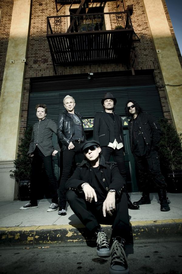 SCORPIONS COMIENZAN SU GIRA MUNDIAL