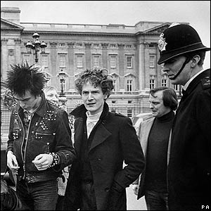 FALLECE MALCOLM MCLAREN, MANAGER DE SEX PISTOLS