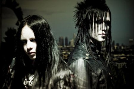 MURDERDOLLS OFRECEN TEMA DE ADELANTO