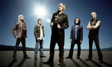 DEF LEPPARD: PLANES DE NUEVO LANZAMIENTO