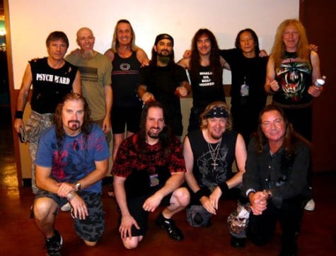 FOTO DE FAMILIA DE IRON MAIDEN Y DREAM THEATER