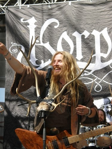 KORPIKLAANI FINALIZAN SU NUEVO DISCO