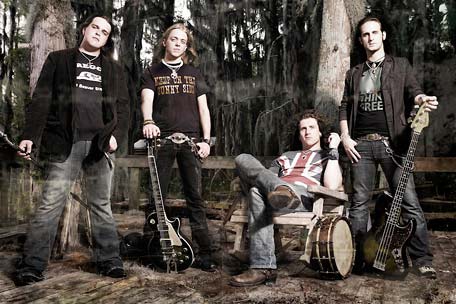 NUEVO TEMA DE BLACK STONE CHERRY