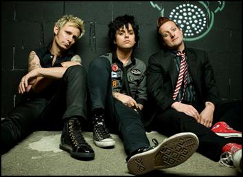 GREEN DAY PUBLICAN LANZAMIENTO EN DIRECTO