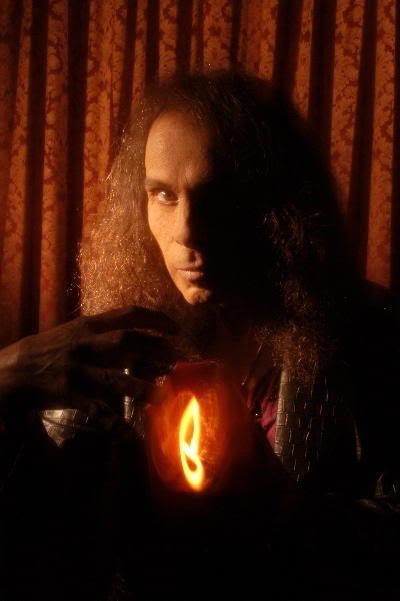 NUEVO RECOPILATORIO DE RONNIE JAMES DIO