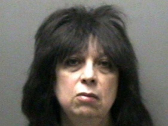 VINNIE VINCENT, EX GUITARRISTA DE KISS, ARRESTADO POR MALTRATAR A SU ESPOSA