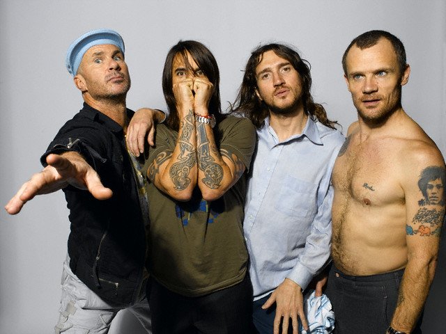 NUEVO DISCO DE RED HOT CHILI PEPPERS EN AGOSTO