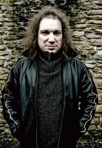 JORG MICHAEL ANUNCIA SU SALIDA DE STRATOVARIUS