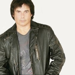 JIMI JAMISON REGRESA A SURVIVOR – NUEVO DISCO EN MARCHA