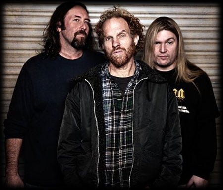 CORROSION OF CONFORMITY OFRECEN DOS TEMAS DE ADELANTO