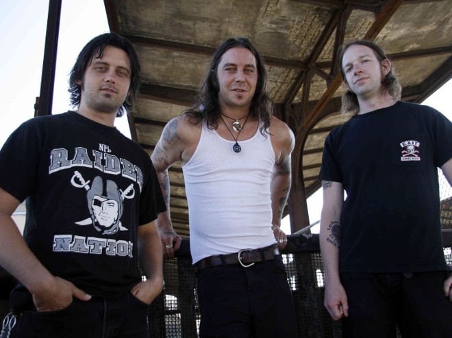 HIGH ON FIRE ESTRENAN SU NUEVO DISCO EN ABRIL